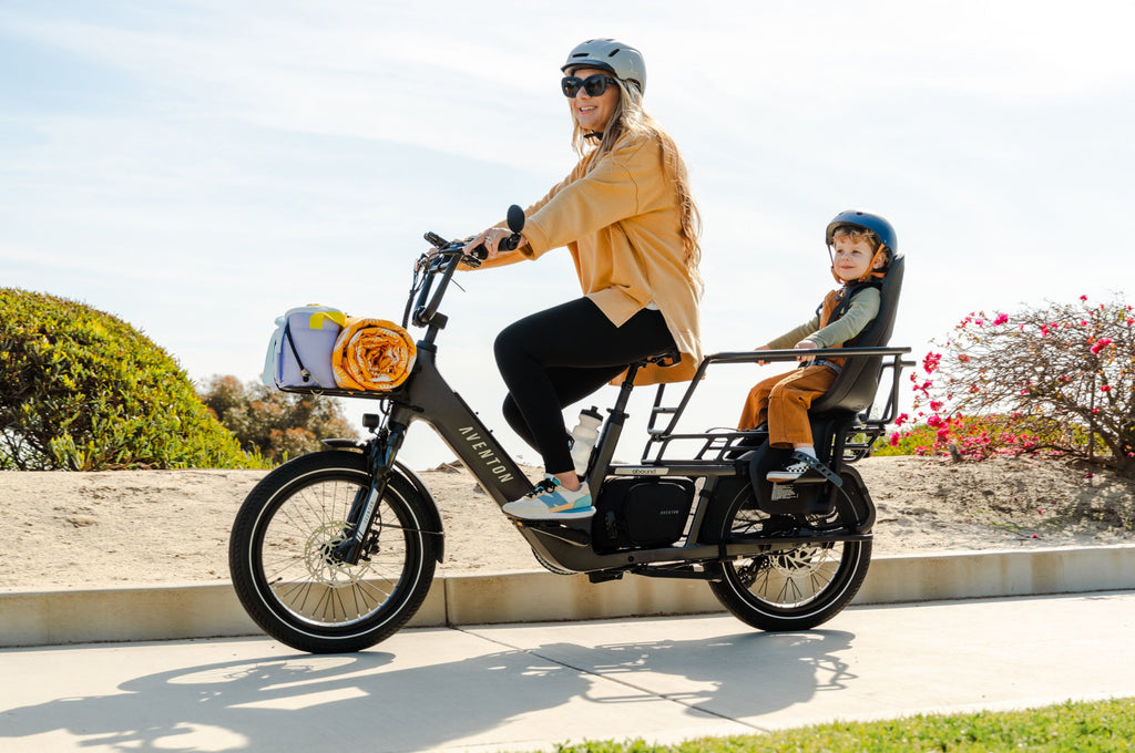 Aventon Abound LR Longtail Cargo E-Bike