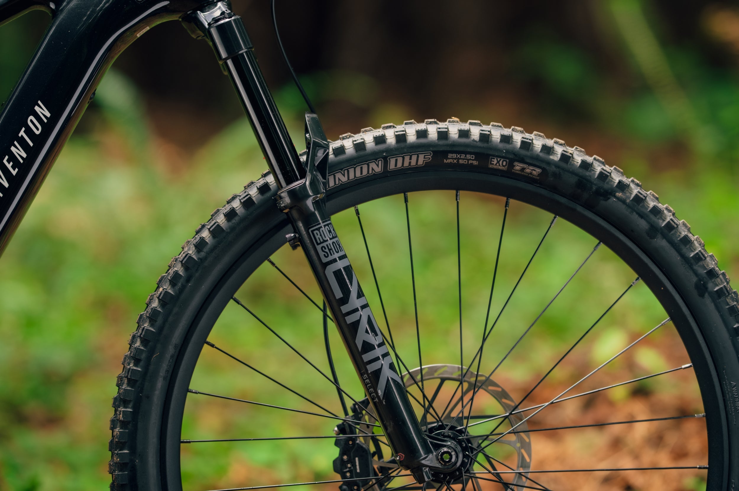 Aventon Current EXP Full-Suspension Electric Mountain Bike
